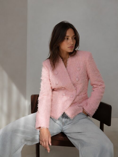 Facetune_26-08-2026-18-47-04 APOLLINE BLAZER